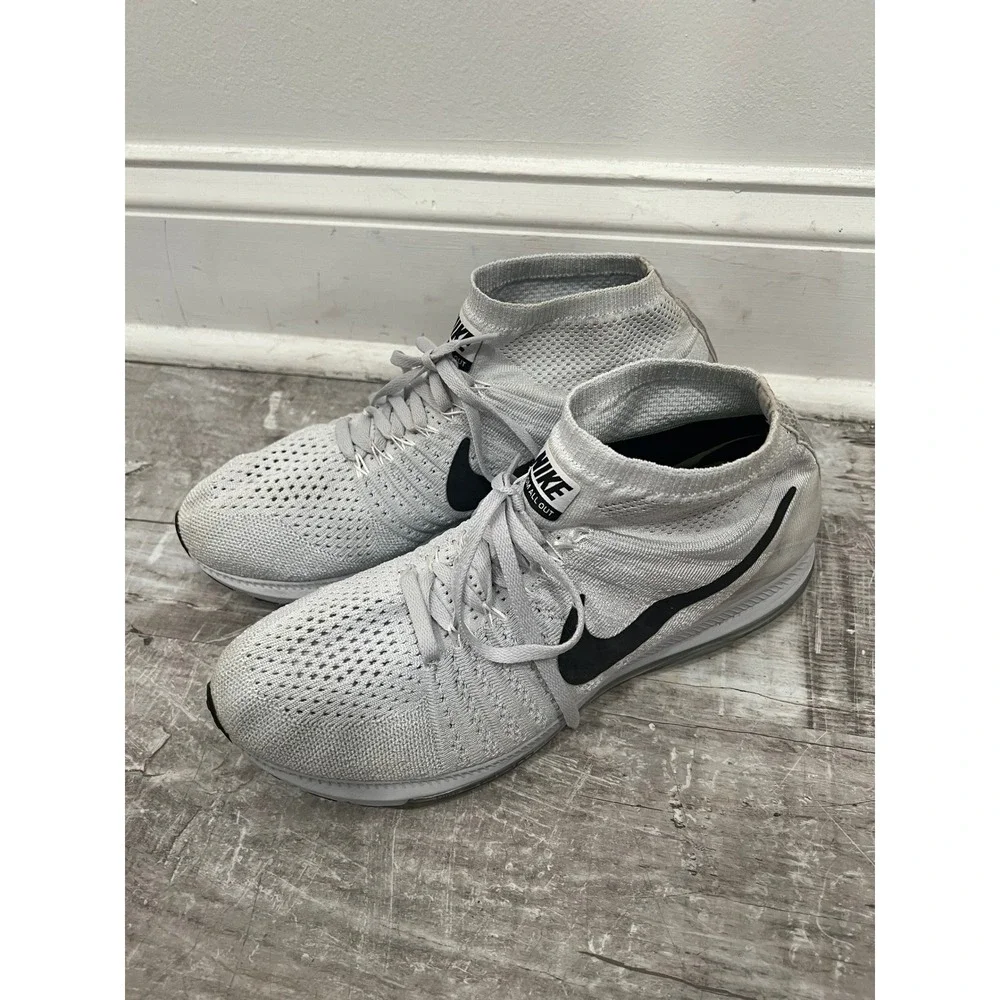 Nike Sneakers Mens Zoom All Out Flyknit White Black Running Shoes Size 9.5